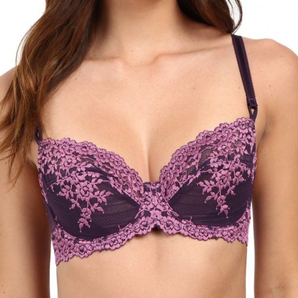 Wacoal Embrace Lace Underwire Bra 38C purple